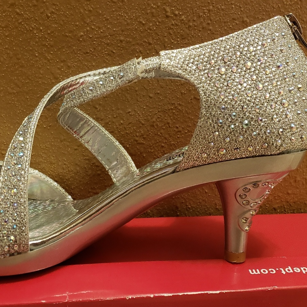 Silver slipper - Picture 5 of 6